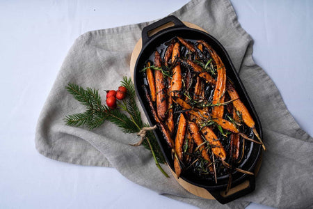 Recette de carottes rôties à l'érable et au romarin — Ooni FR